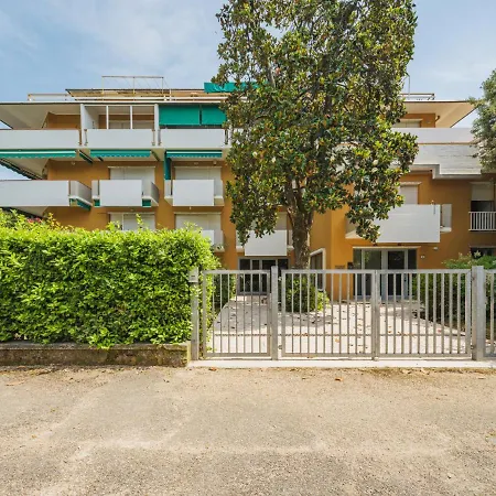 La Terrazza By Interhome * Forte dei Marmi